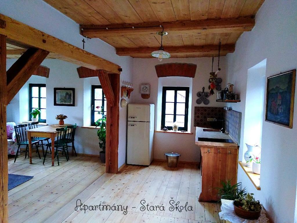 Apartmany Stara Skola Krásná Lípa Dış mekan fotoğraf