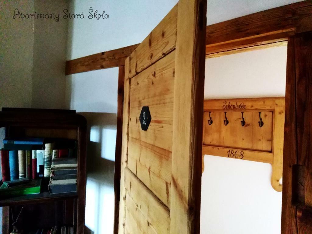 Apartmany Stara Skola Krásná Lípa Dış mekan fotoğraf